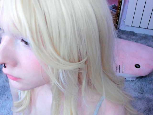 EvaforHIM's BongaCams show and profile