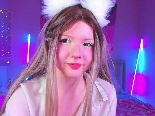 EvaforHIM live webcam show