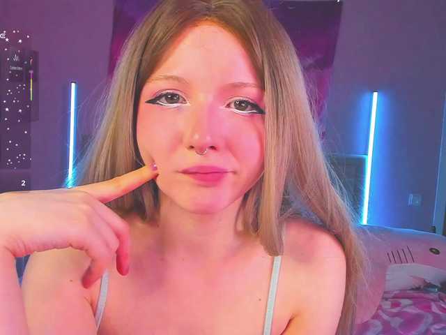 EvaforHIM live cam on BongaCams