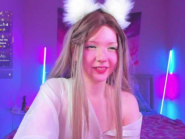 EvaforHIM live webcam show