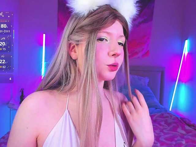 EvaforHIM live webcam show