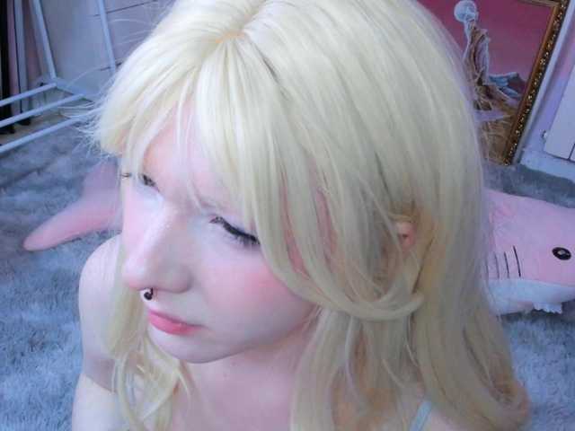 EvaforHIM's BongaCams show and profile