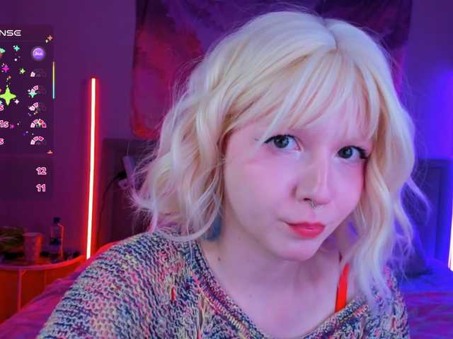 EvaforHIM live cam on BongaCams