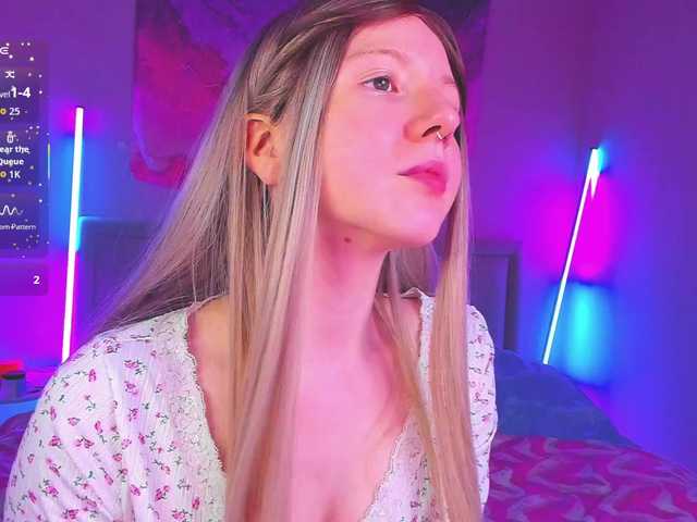 EvaforHIM live webcam show