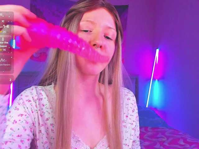EvaforHIM live cam on BongaCams