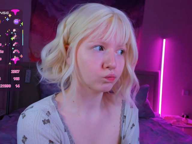 EvaforHIM live cam on BongaCams