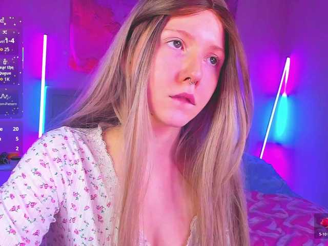 EvaforHIM live webcam show