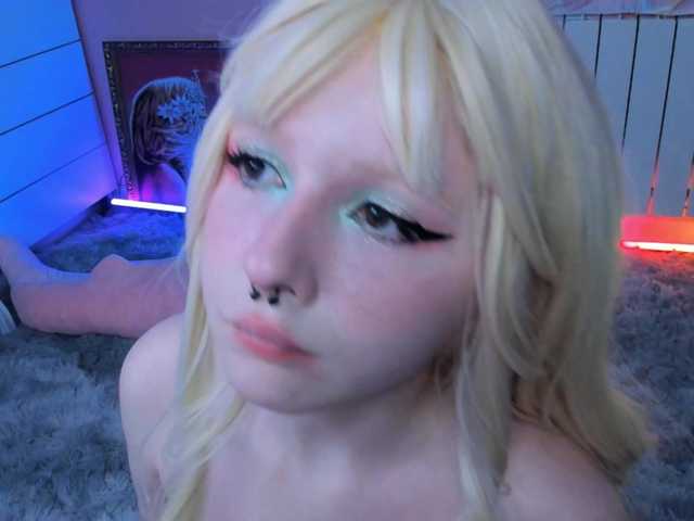 EvaforHIM's BongaCams show and profile