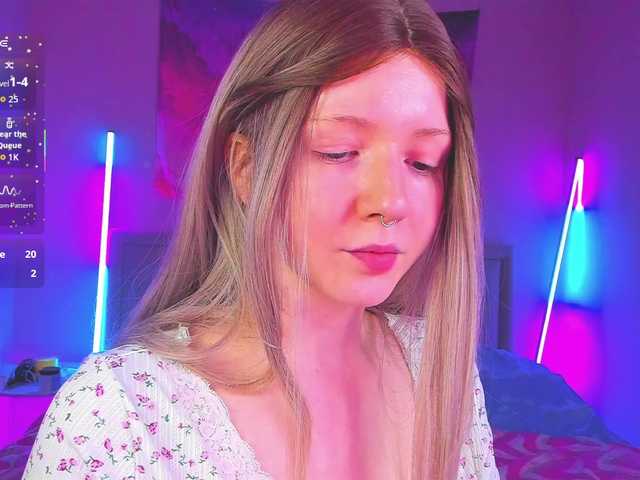 EvaforHIM live webcam show