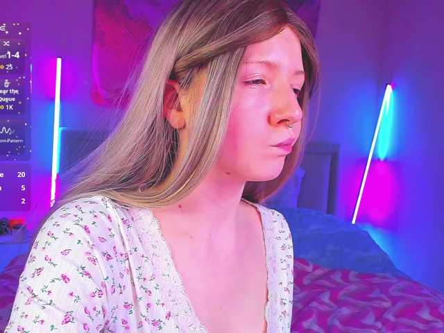 EvaforHIM live webcam show