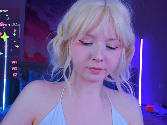 EvaforHIM live cam on BongaCams