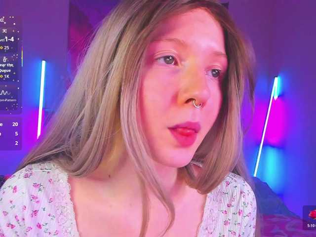 EvaforHIM live webcam show