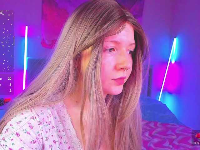 EvaforHIM live webcam show