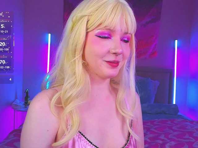 EvaforHIM live cam on BongaCams