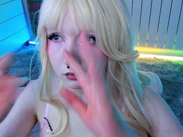 EvaforHIM's BongaCams show and profile