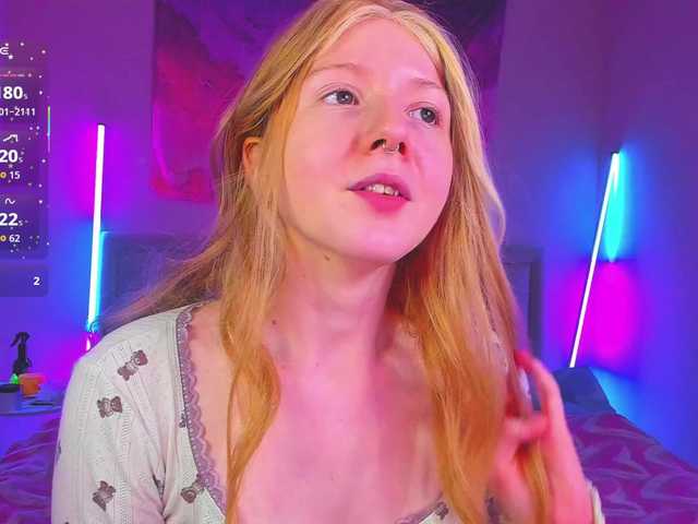 EvaforHIM live webcam show