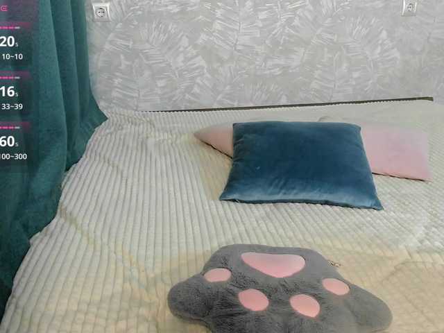 EllieRough live cam on BongaCams