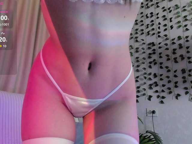 EllieRough live cam on BongaCams