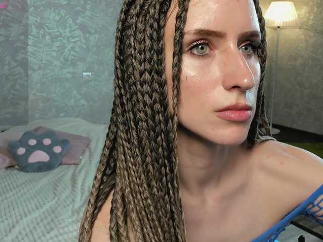 EllieRough live cam on BongaCams