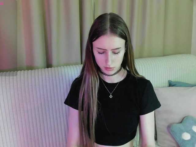 EllieRough live cam on BongaCams