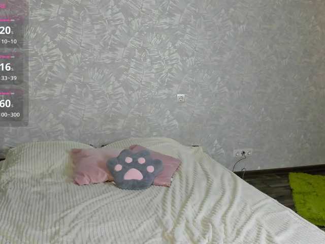 EllieRough live cam on BongaCams