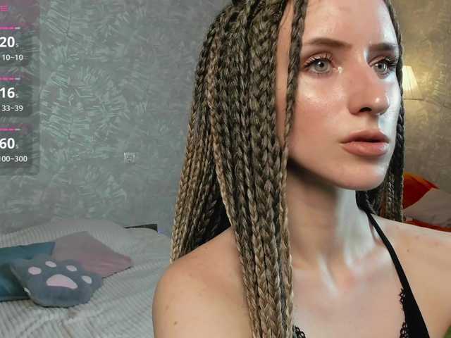 EllieRough live cam on BongaCams