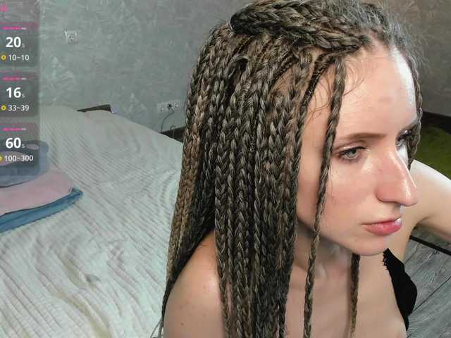 EllieRough live cam on BongaCams