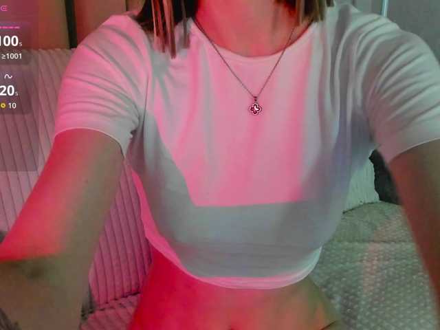 EllieRough live cam on BongaCams
