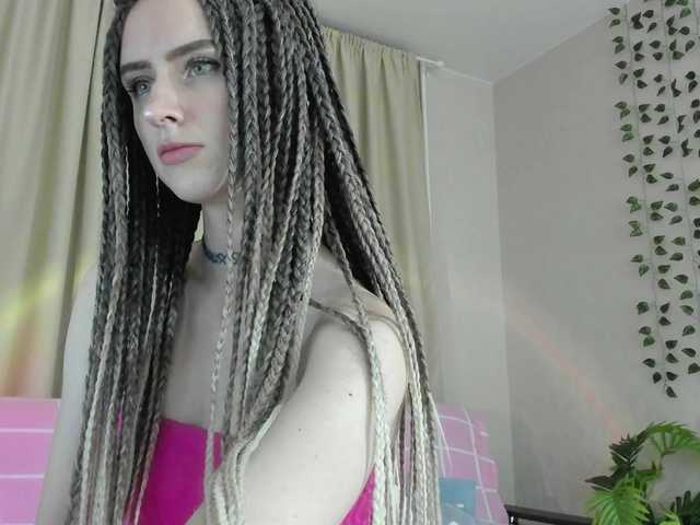 EllieRough live cam on BongaCams