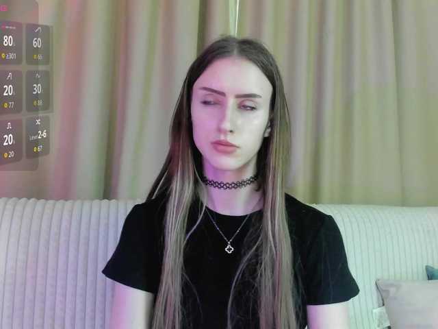 EllieRough live cam on BongaCams
