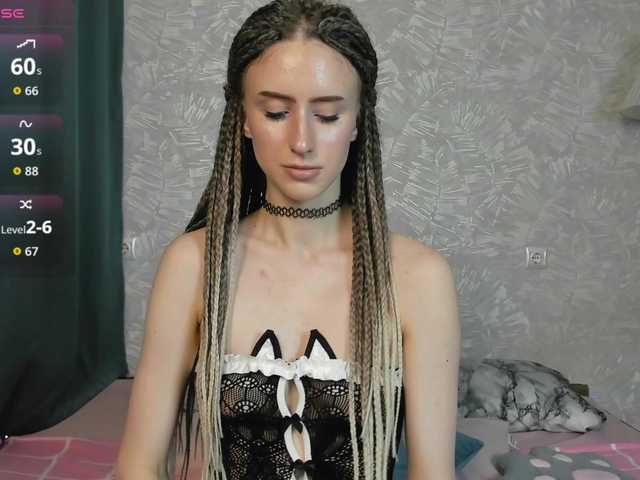 EllieRough live cam on BongaCams
