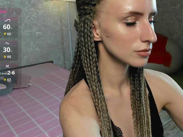 EllieRough live cam on BongaCams