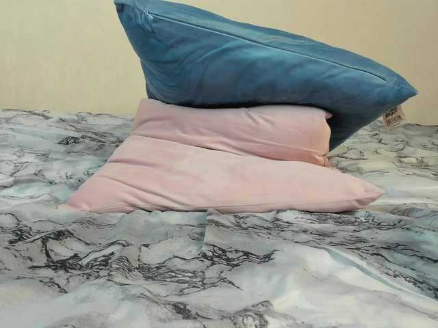 EllieRough live cam on BongaCams