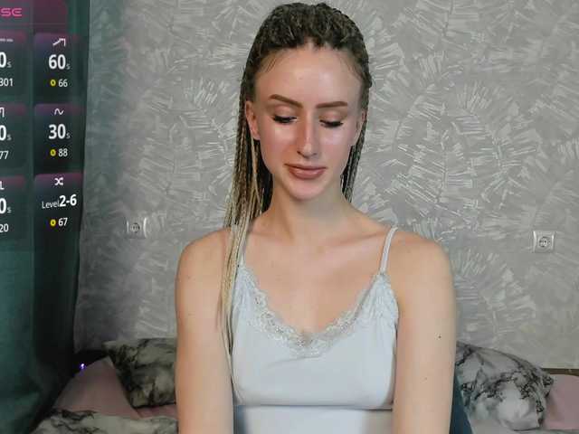 EllieRough live cam on BongaCams