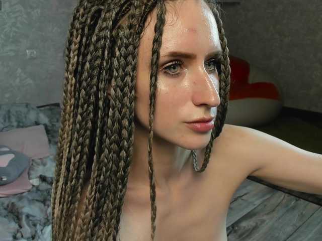 EllieRough live cam on BongaCams