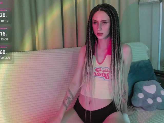 EllieRough live cam on BongaCams