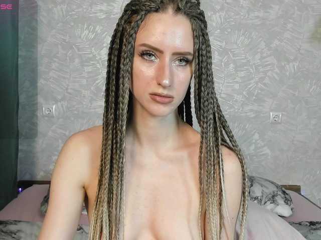 EllieRough live cam on BongaCams