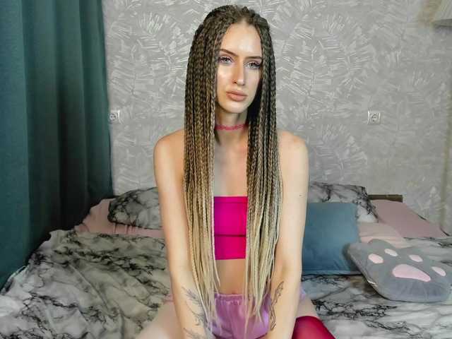EllieRough live cam on BongaCams