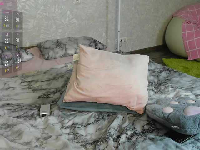 EllieRough live cam on BongaCams