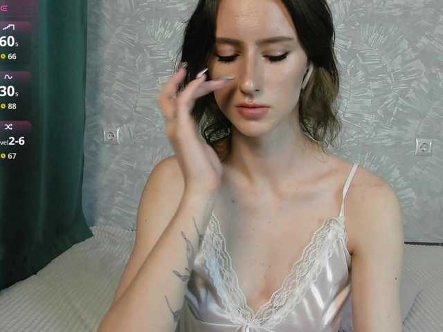 EllieRough live cam on BongaCams