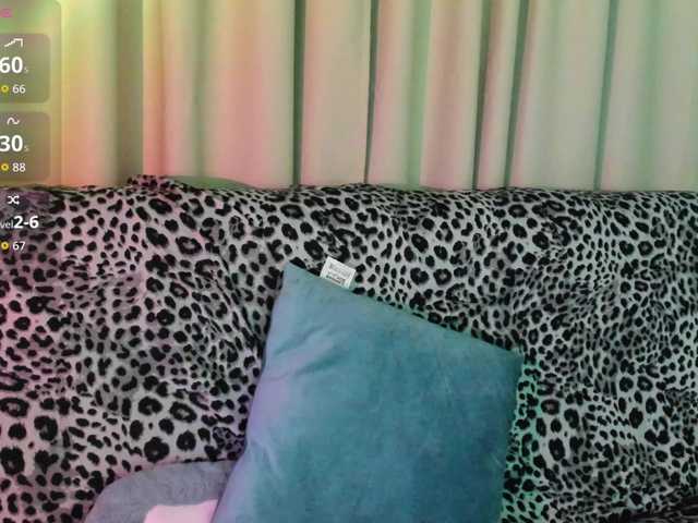 EllieRough live cam on BongaCams