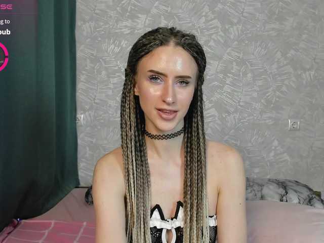 EllieRough live cam on BongaCams