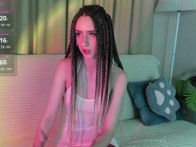 EllieRough live cam on BongaCams