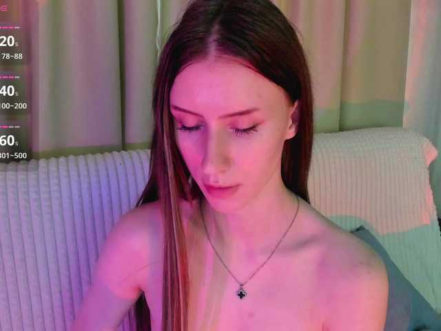 EllieRough live cam on BongaCams