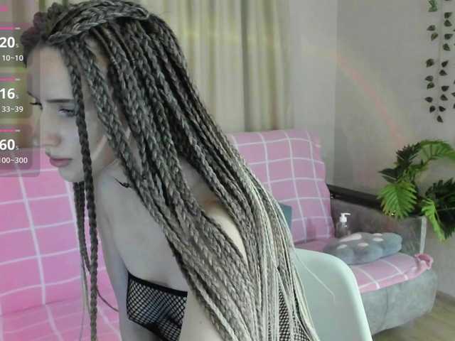 EllieRough live cam on BongaCams