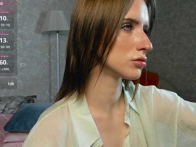 EllieRough live cam on BongaCams