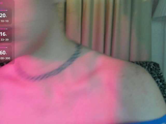 EllieRough live cam on BongaCams