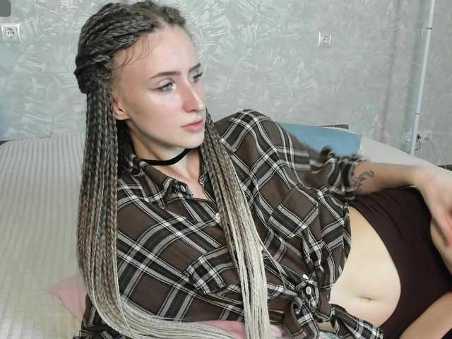 EllieRough live cam on BongaCams