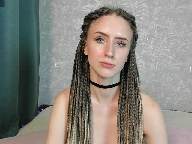 EllieRough live cam on BongaCams