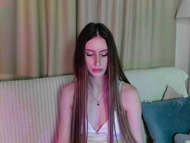 EllieRough live cam on BongaCams